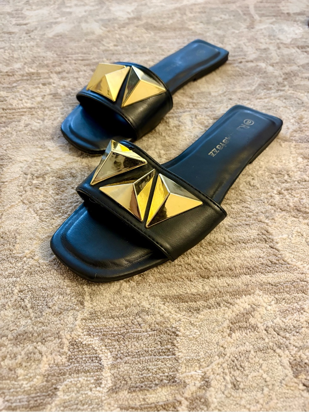 BLACK & GOLD SANDALS ⭐️ - Picture 3 of 5